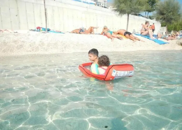 In Mit Grosser Terrasse By Interhome * Dugi Rat